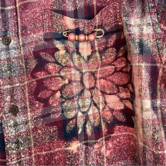 Handmade Boho Flannel Shirt Floral Stencil Bleached Plaid Womens Large XL Red - Picture 5 of 14
